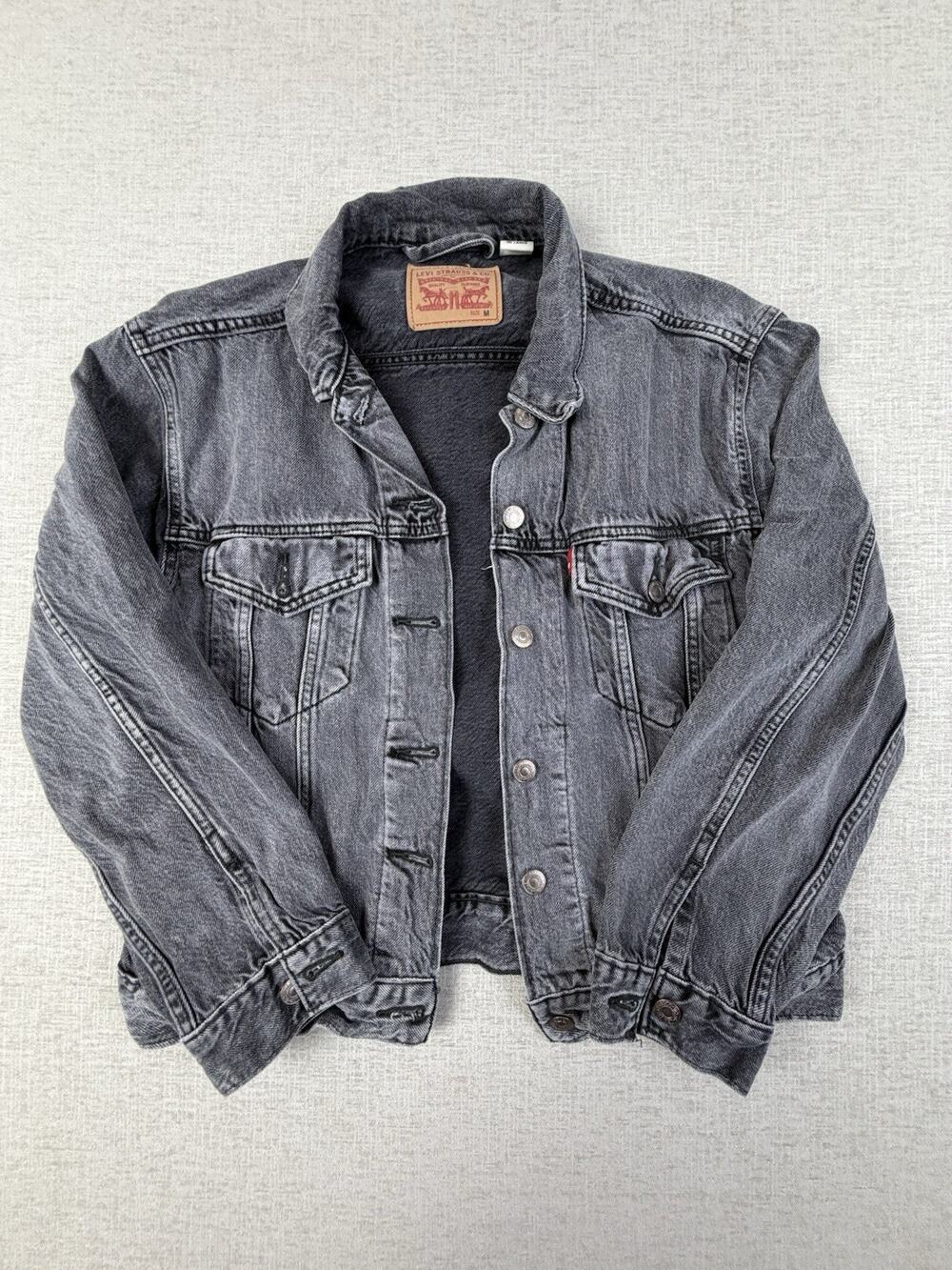 Levi’s Women’s Medium Black Acid Wash Denim Trucker Jacket Button Front